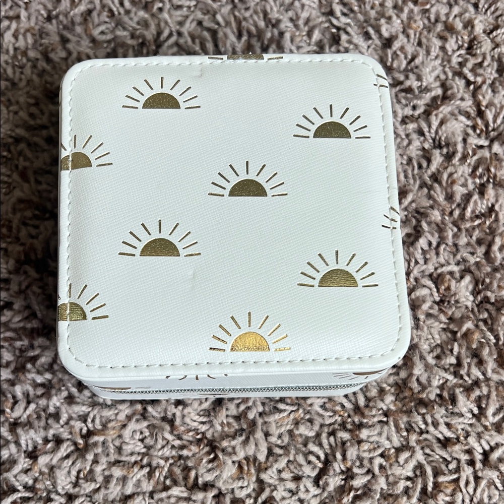 White and Gold Sun Patterned Jewelry Case